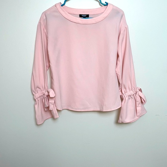 Premise Tops - Premise Studio Size XS